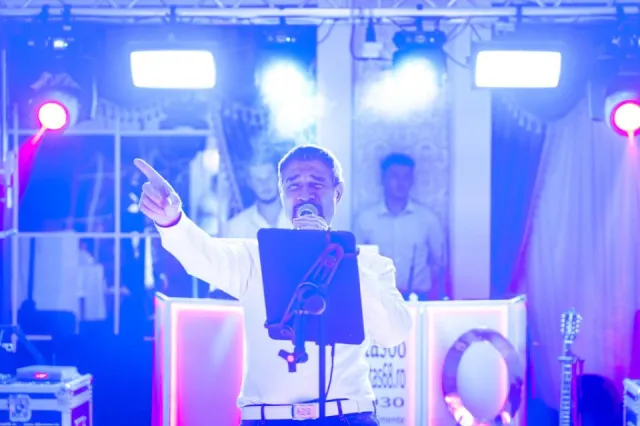 Imagine 5 pentru DjKostas68 – DJ, MC & Solist live
