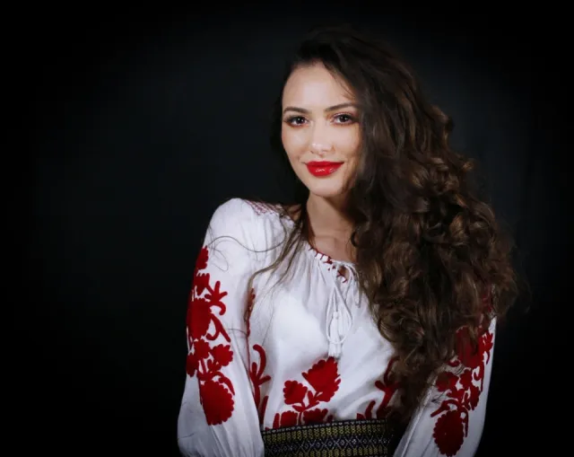 Imagine 1 pentru Ioana Bălan