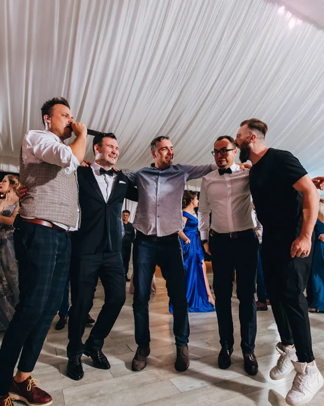 Razvan Stef Band, formație în București – fotografie 7
