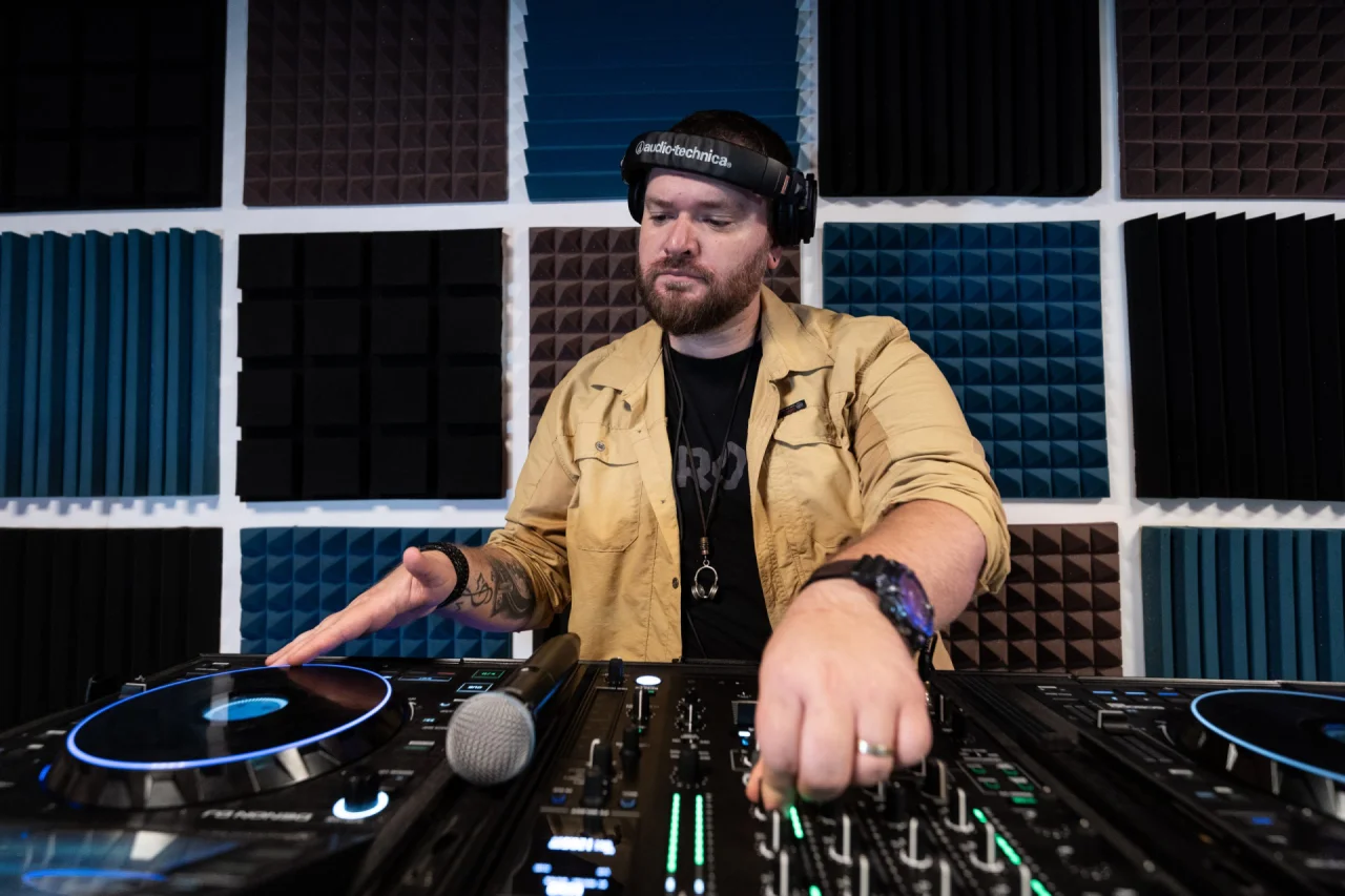 The Partymakers, dJ în București – fotografie 1