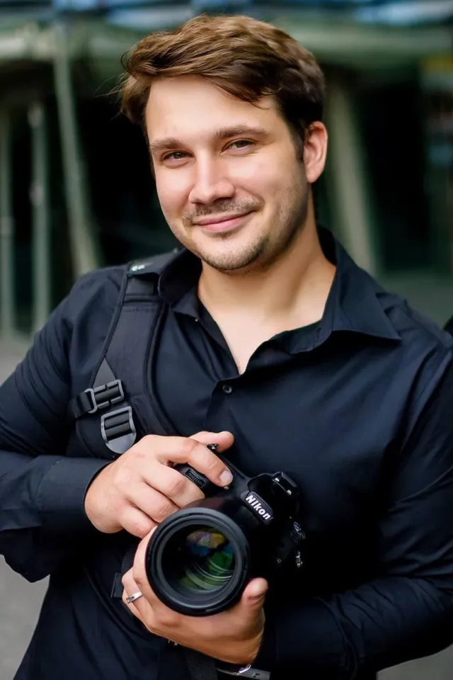 Alex Bogdan
