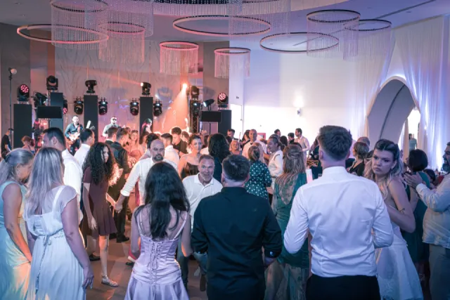 The Fun Station Band, formație în București – fotografie 3