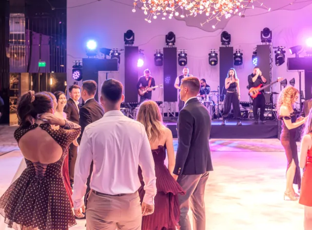 The Fun Station Band, formație în București – fotografie 8